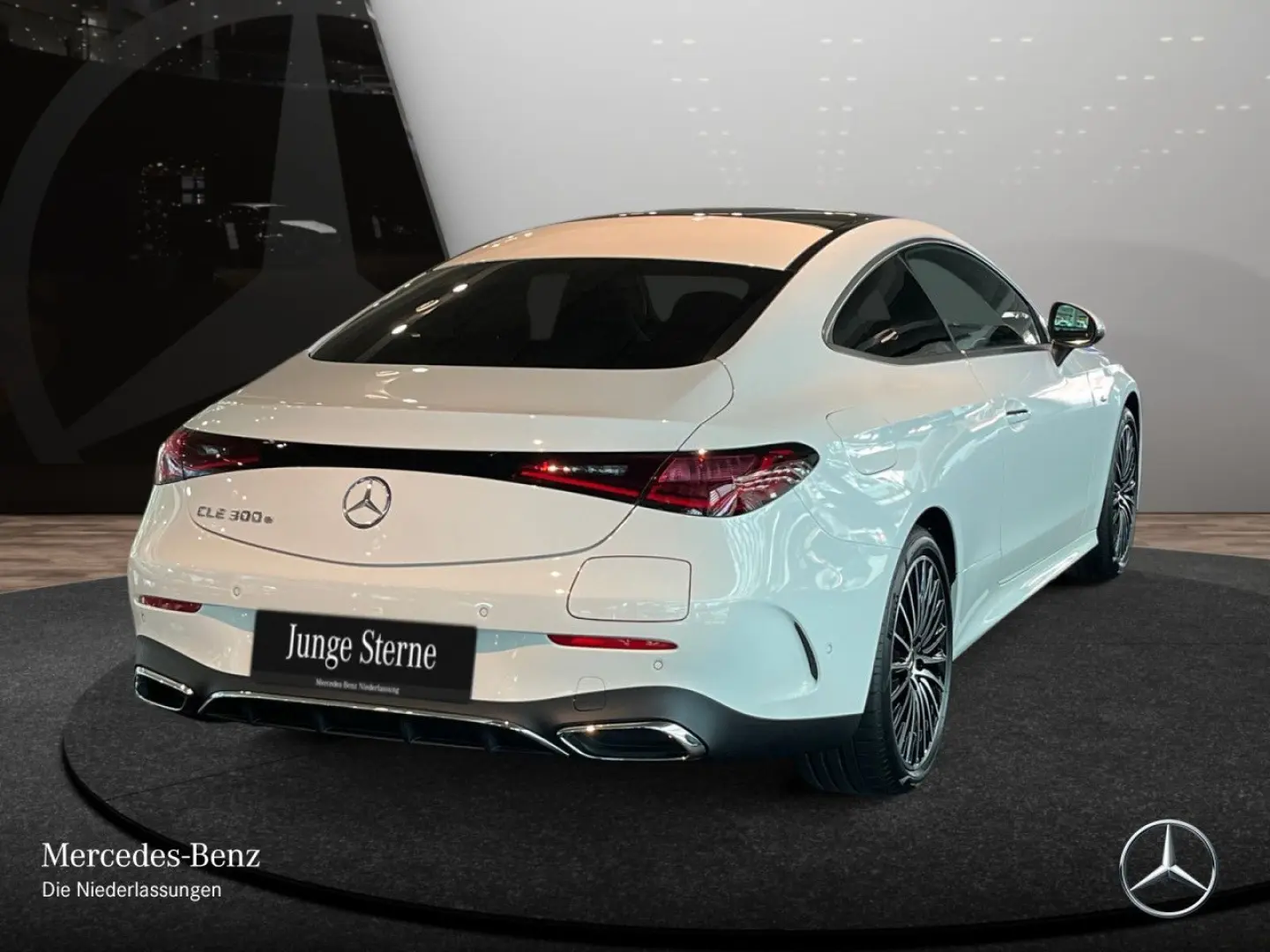 CLE 300 e Cp. AMG Adv.+/PANO/DIGI/MEMO/DISTR/KEY