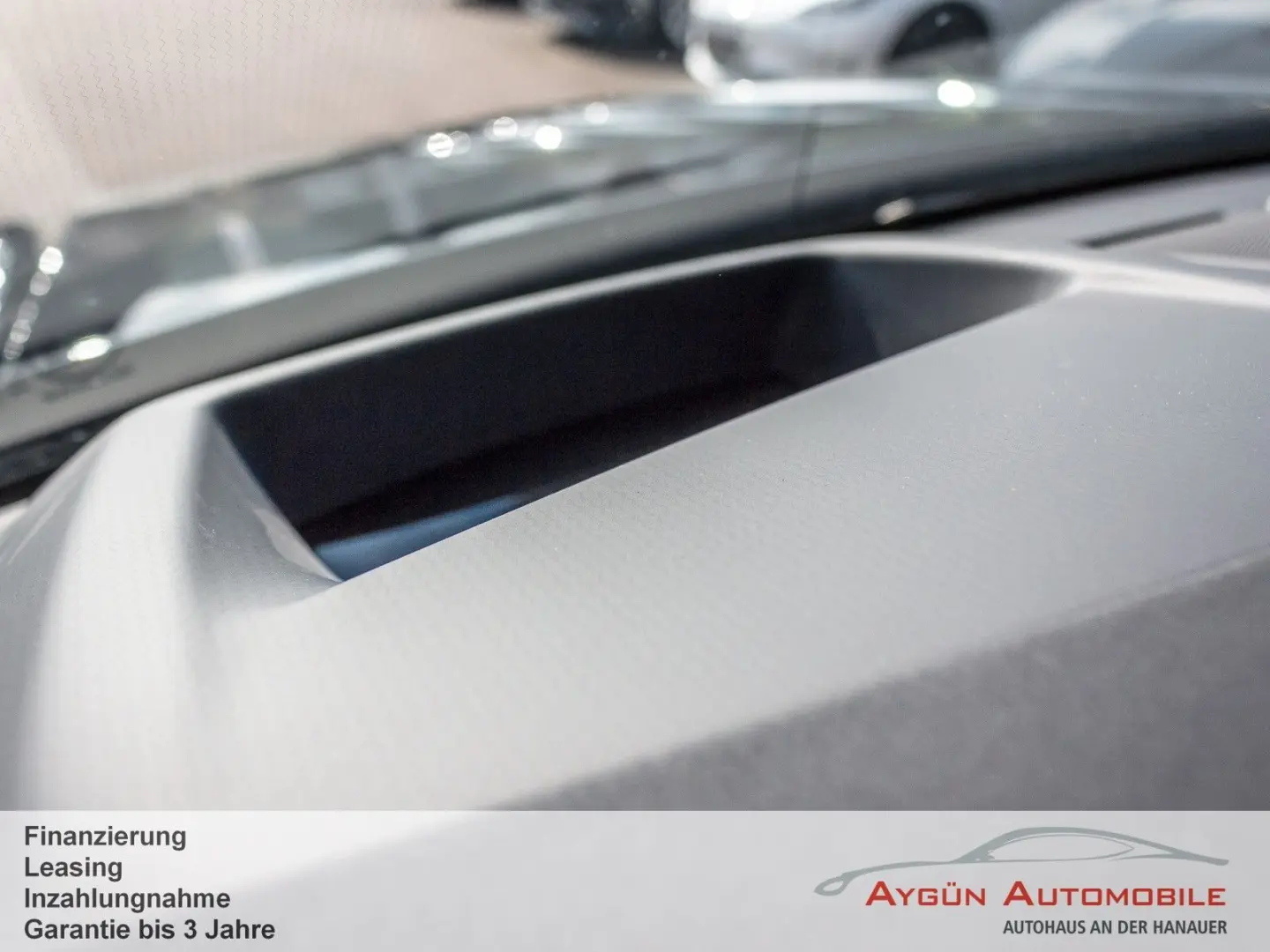 Range Rover Sport P460e  SE*Pano*HUD*Klimasitze*