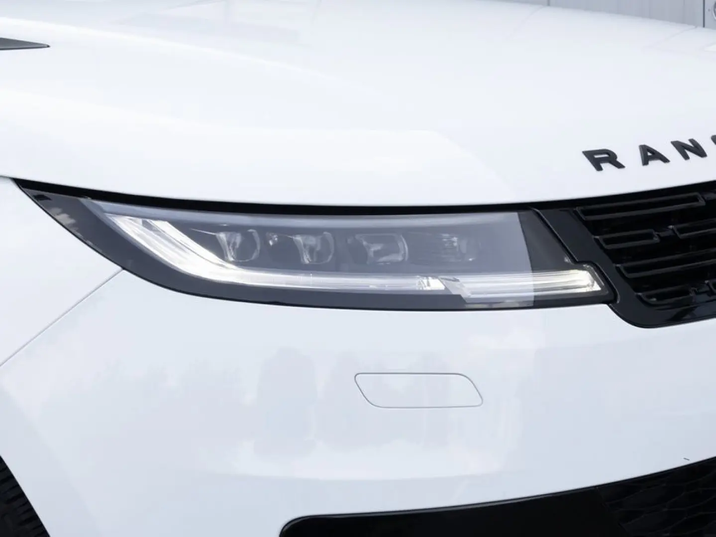 Range Rover Sport P460e Hybrid Dynamic HSE