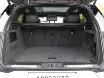Range Rover Sport P460e Hybrid Dynamic HSE