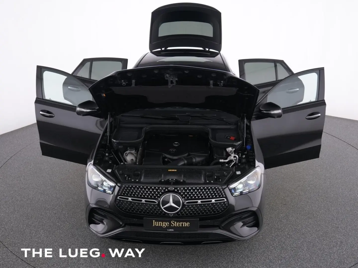 GLE 400 e 4M Coupe AMG+Pano+AHK+MBeam+Sound+Airm