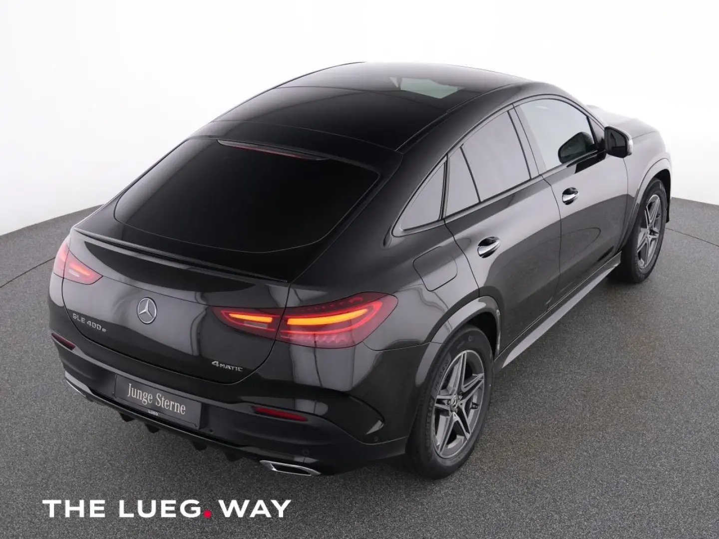 GLE 400 e 4M Coupe AMG+Pano+AHK+MBeam+Sound+Airm