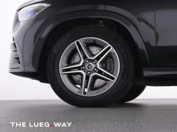 GLE 400 e 4M Coupe AMG+Pano+AHK+MBeam+Sound+Airm