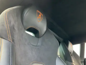 Huracán 5.2 EVO V10 640 CV AWD 4 Wheel steering