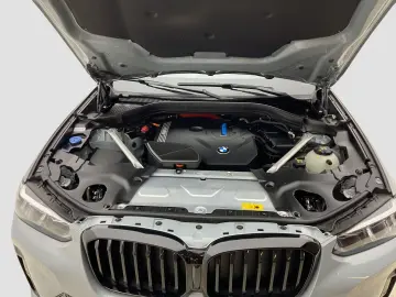 X3 xDrive30e M Sport Navi AHK Kamera HiFi LED