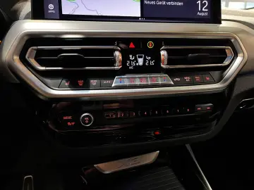 X3 xDrive 30e M-Sport Kamera Navi 4x4 Laser