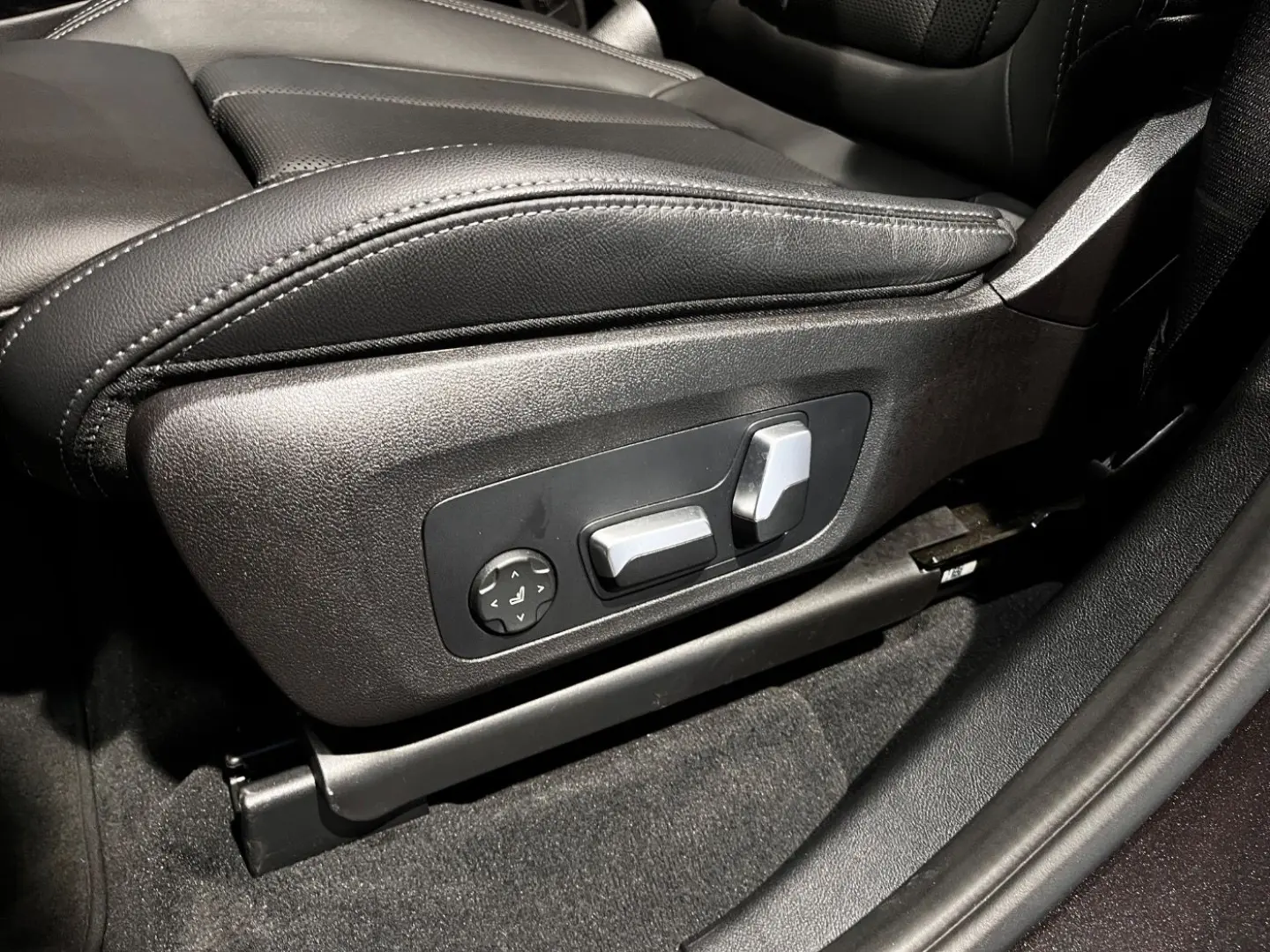 X3 xDrive 30e M-Sport Kamera Navi 4x4 Laser