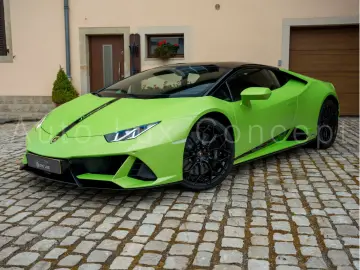 Huracán EVO Camera Lift EVO Trim Style Package
