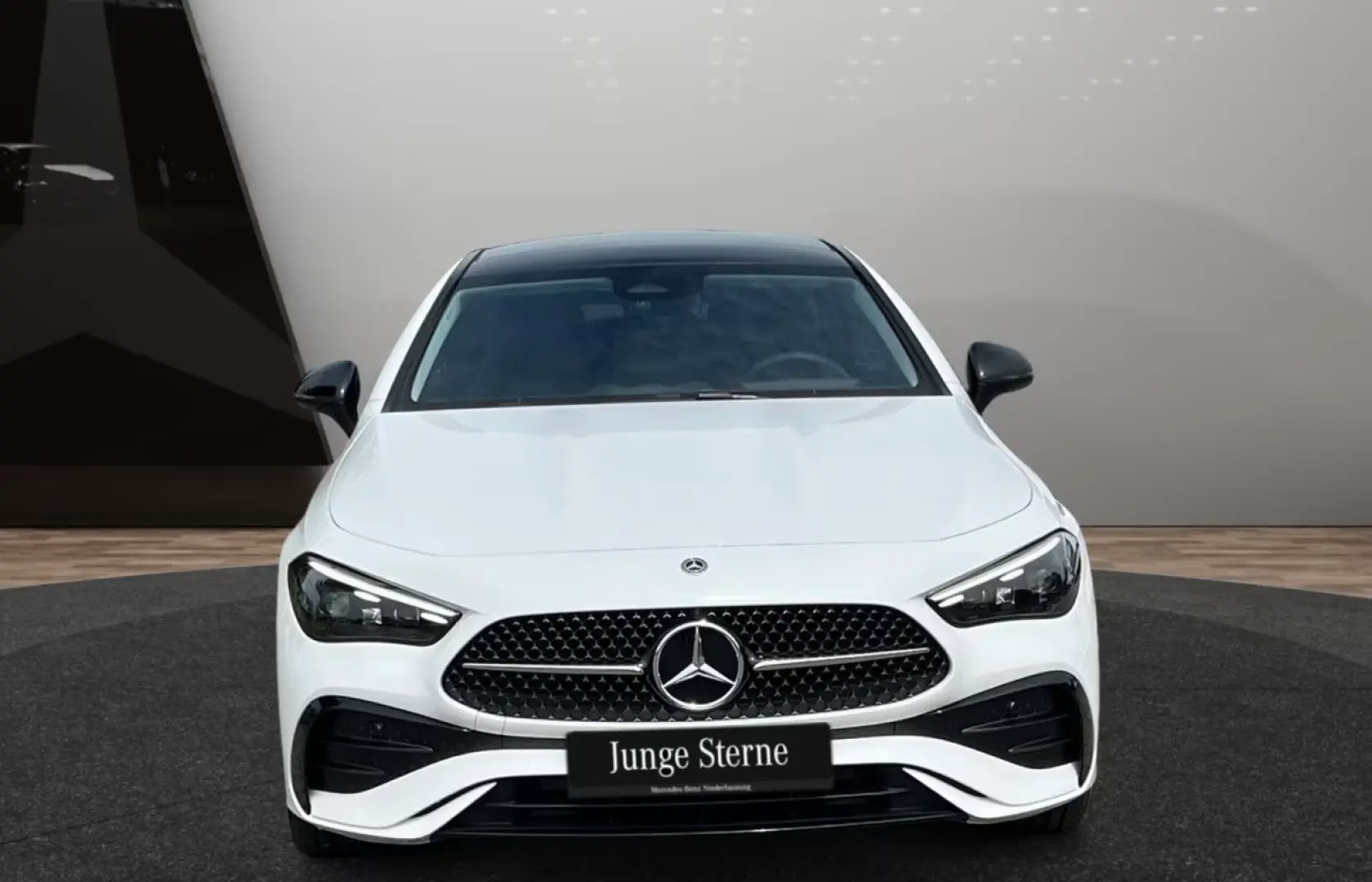 Mercedes-Benz CLE 300 AMG Love/Pano/Bar3D/Noapte/