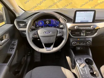 Ford Kuga 2.5 Hybrid 4x4