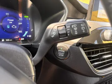 Ford Kuga 2.5 Hybrid 4x4