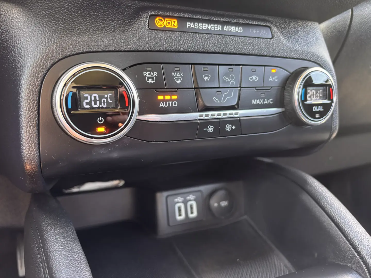 Ford Kuga 2.5 Hybrid 4x4