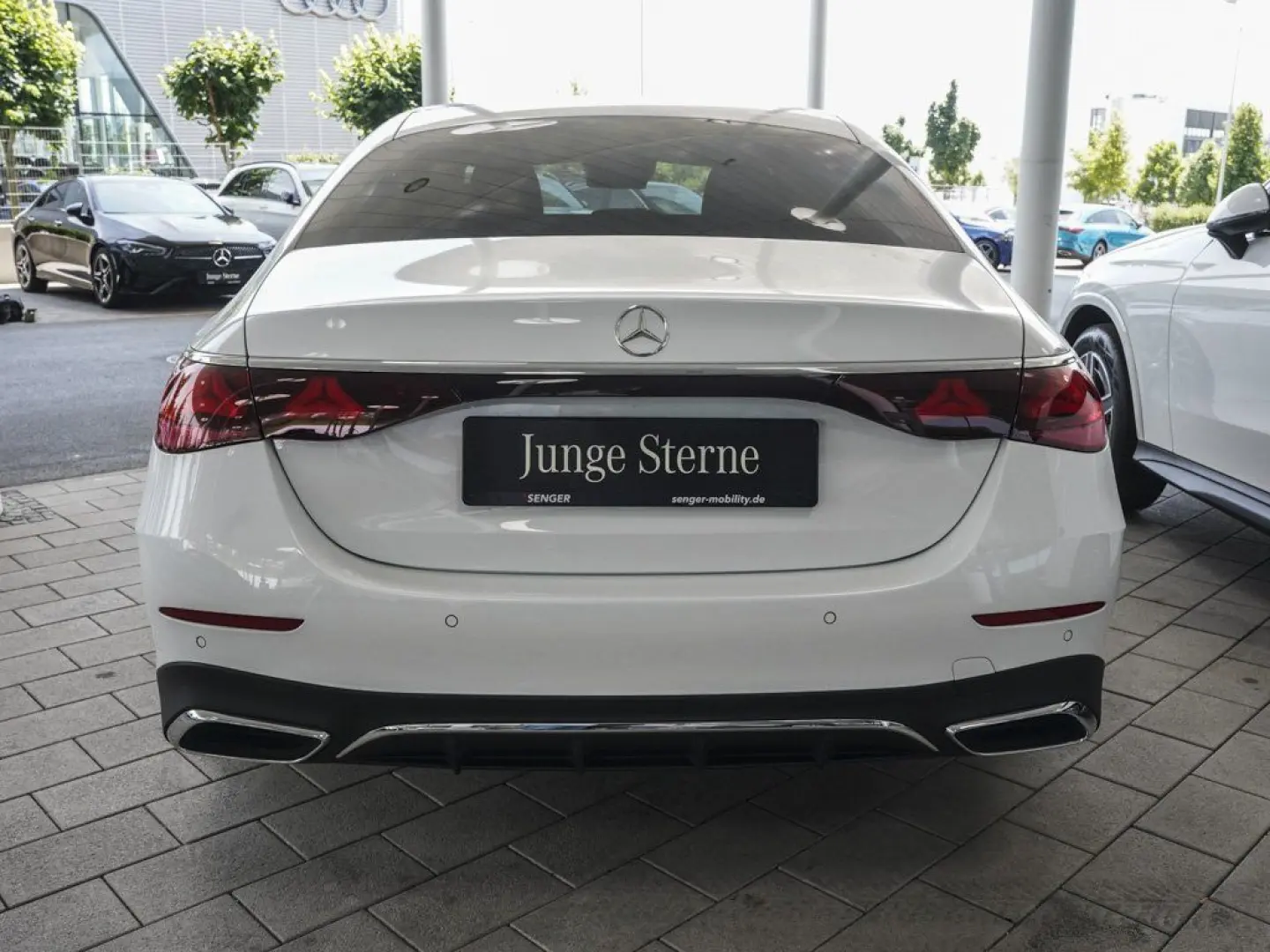 E 450 d 4M AMG Pano Digital-Light Airmatic AHK