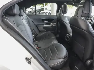 E 450 d 4M AMG Pano Digital-Light Airmatic AHK