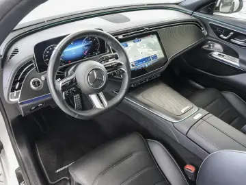 E 450 d 4M AMG Pano Digital-Light Airmatic AHK