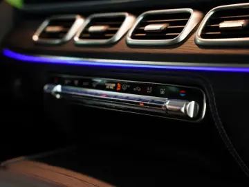 GLE 53 AMG 4M+ *1.H *22 *Wide*Pano*Night*H-UP