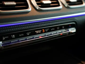 GLE 53 AMG 4M+ *1.H *22 *Wide*Pano*Night*H-UP