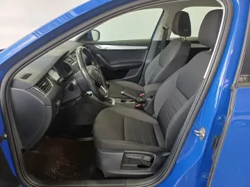 Skoda Octavia Ambition Small