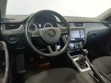 Skoda Octavia Ambition Small