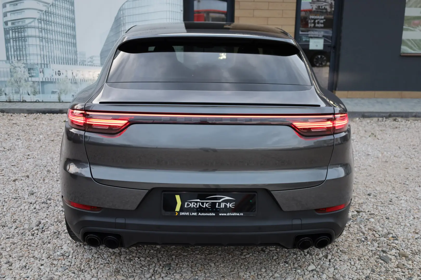 PORSCHE CAYENNE