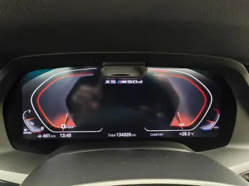 BMW X5 M50d