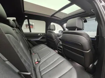 BMW X5 M50d