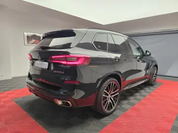 BMW X5 M50d