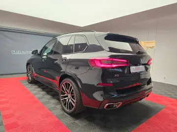 BMW X5 M50d