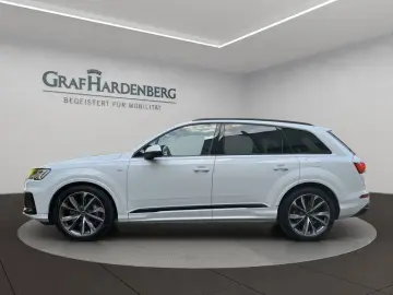 AUDI Q7 55 TFSIe quattro S line B&O LEASING
