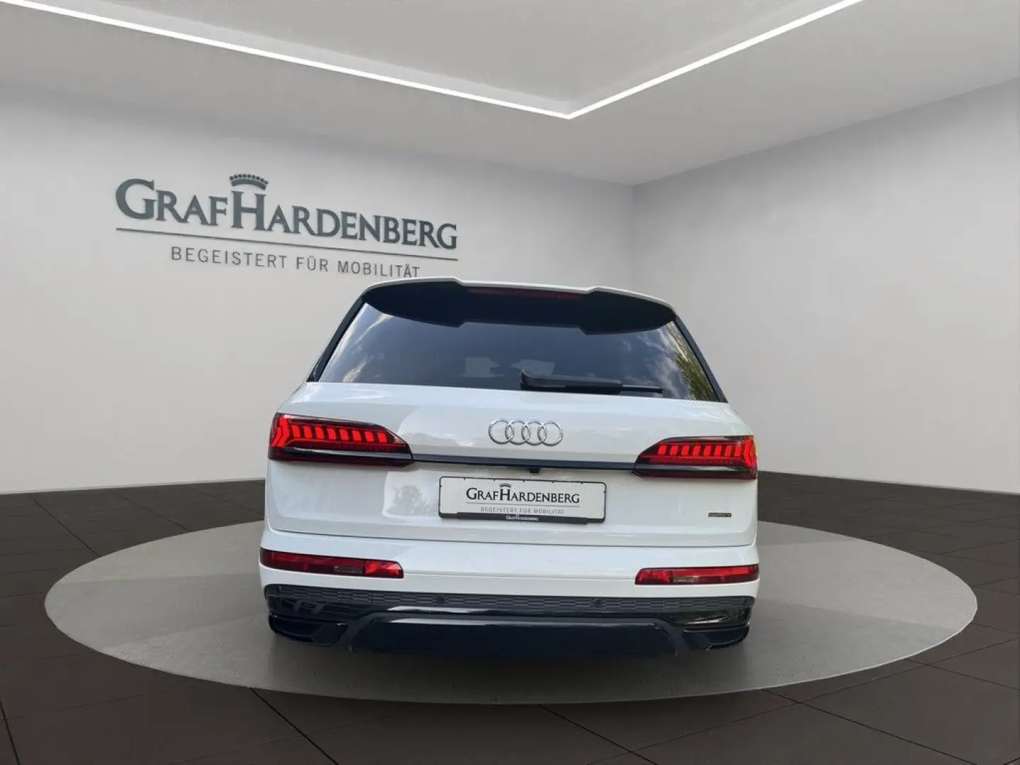 AUDI Q7 55 TFSIe quattro S line B&O LEASING