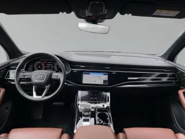 AUDI Q7 55 TFSI S line qu Matrix B&O LEASING