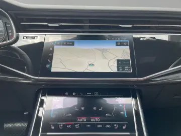 AUDI Q7 55 TFSI S line qu Matrix B&O LEASING