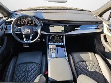 AUDI Q7 55 TFSI tiptronic quattro S line LEASING