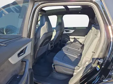 AUDI Q7 55 TFSI tiptronic quattro S line LEASING