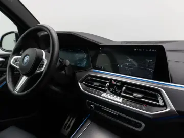 X5 xD45e M Sport HUD DAB PDC LED Alarm 20Zoll
