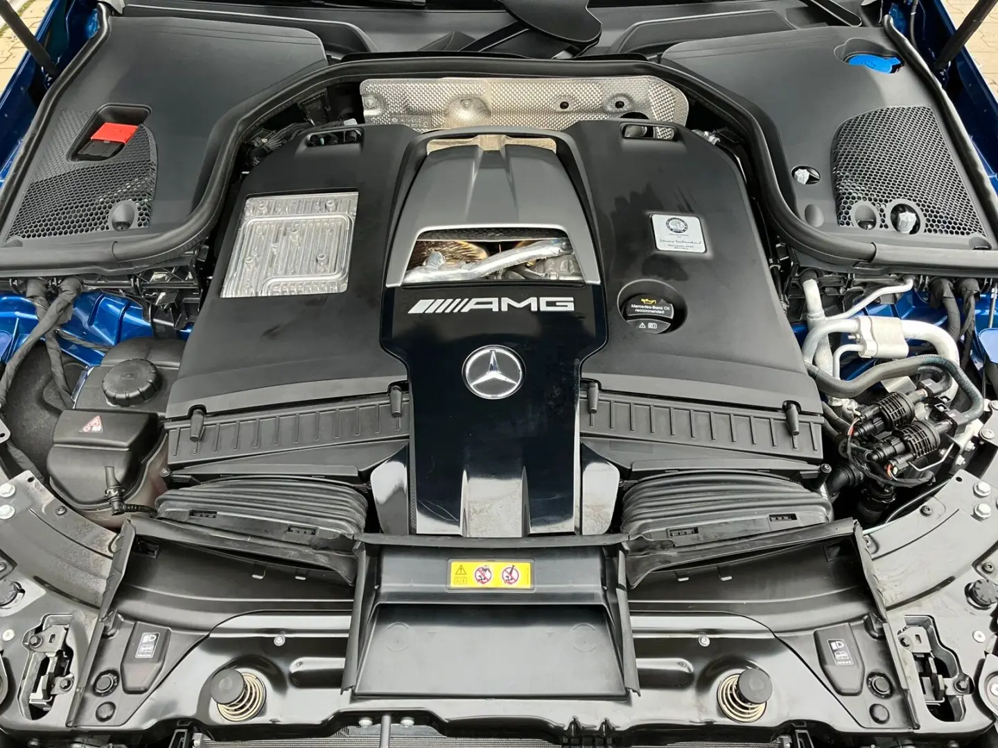 AMG GT 63 S 4MATIC+ Multib*Perf-Sitze*AHK*360°K*