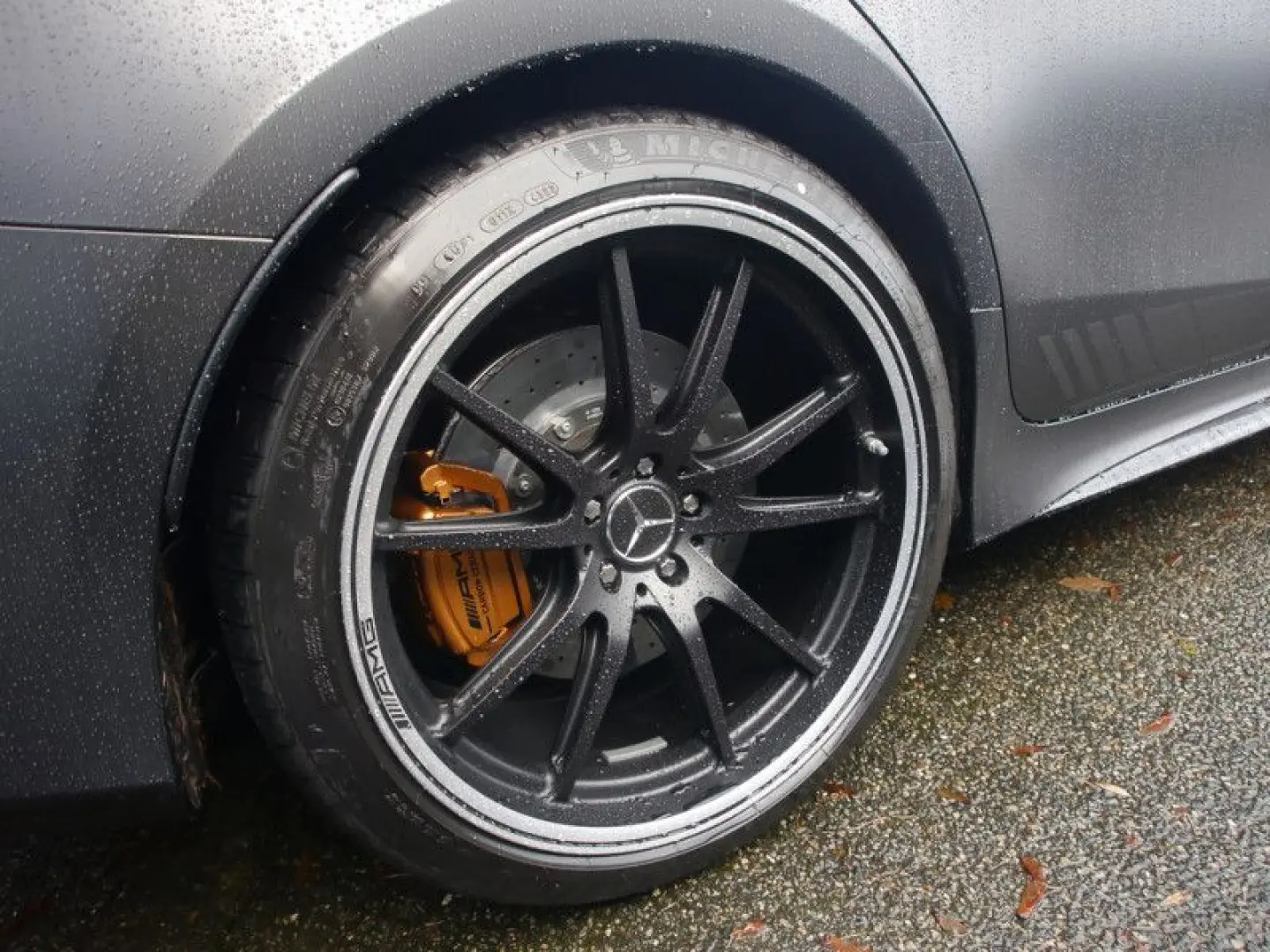 AMG GT 63 S 4M+ NIGHT BURM DISTR SPUR KAMERA