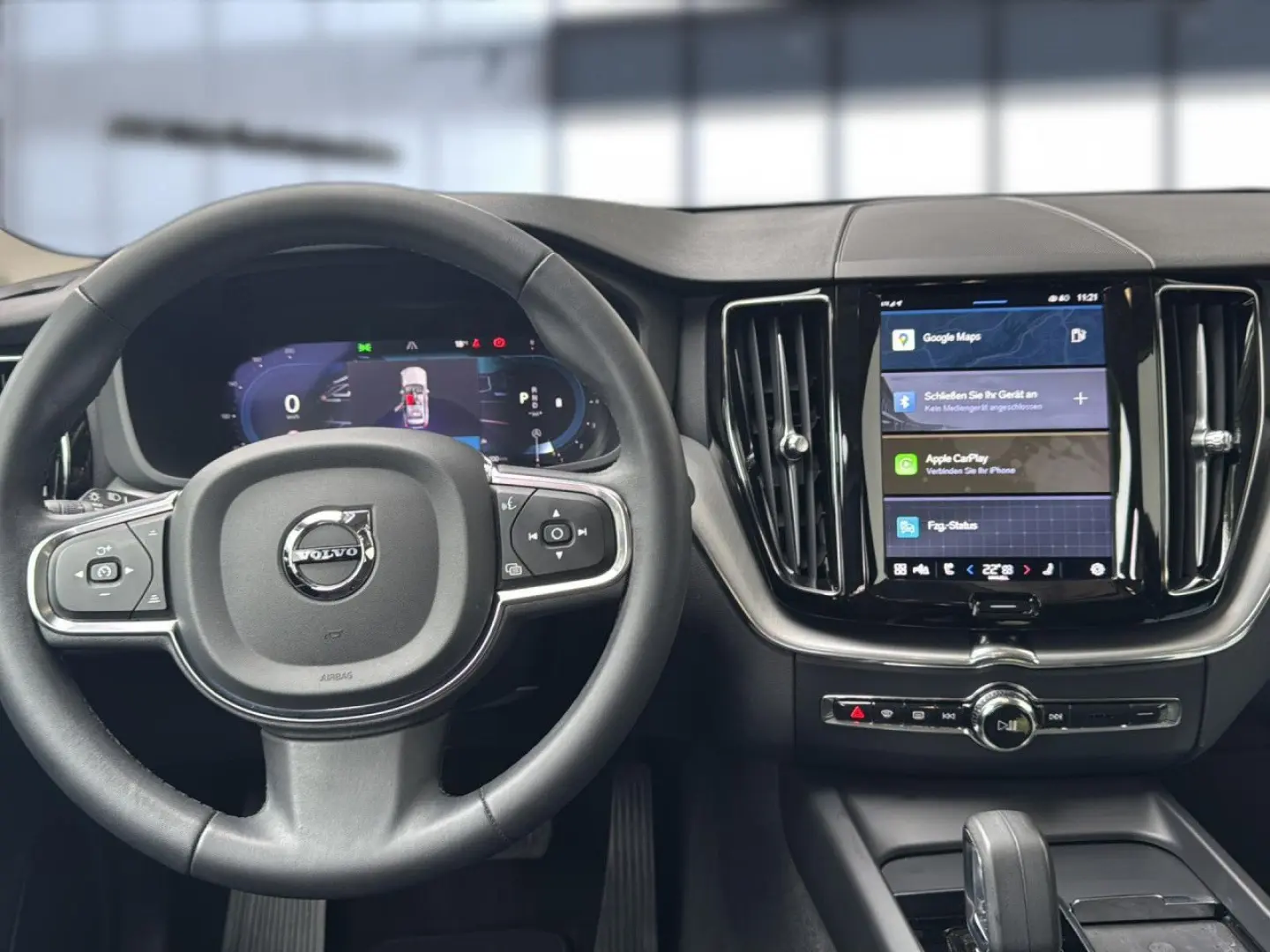 XC 60 Momentum Pro 2WD Bluetooth Navi LED Klima
