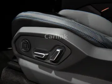 Urus S - BLU ELEOS - 4.525KM - B&O - 23