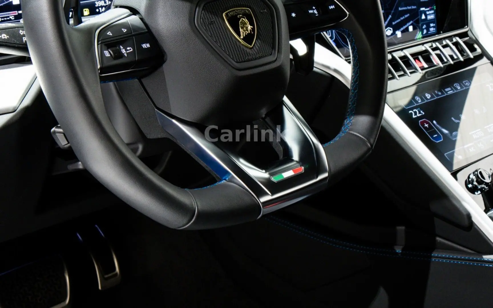 Urus S - BLU ELEOS - 4.525KM - B&O - 23