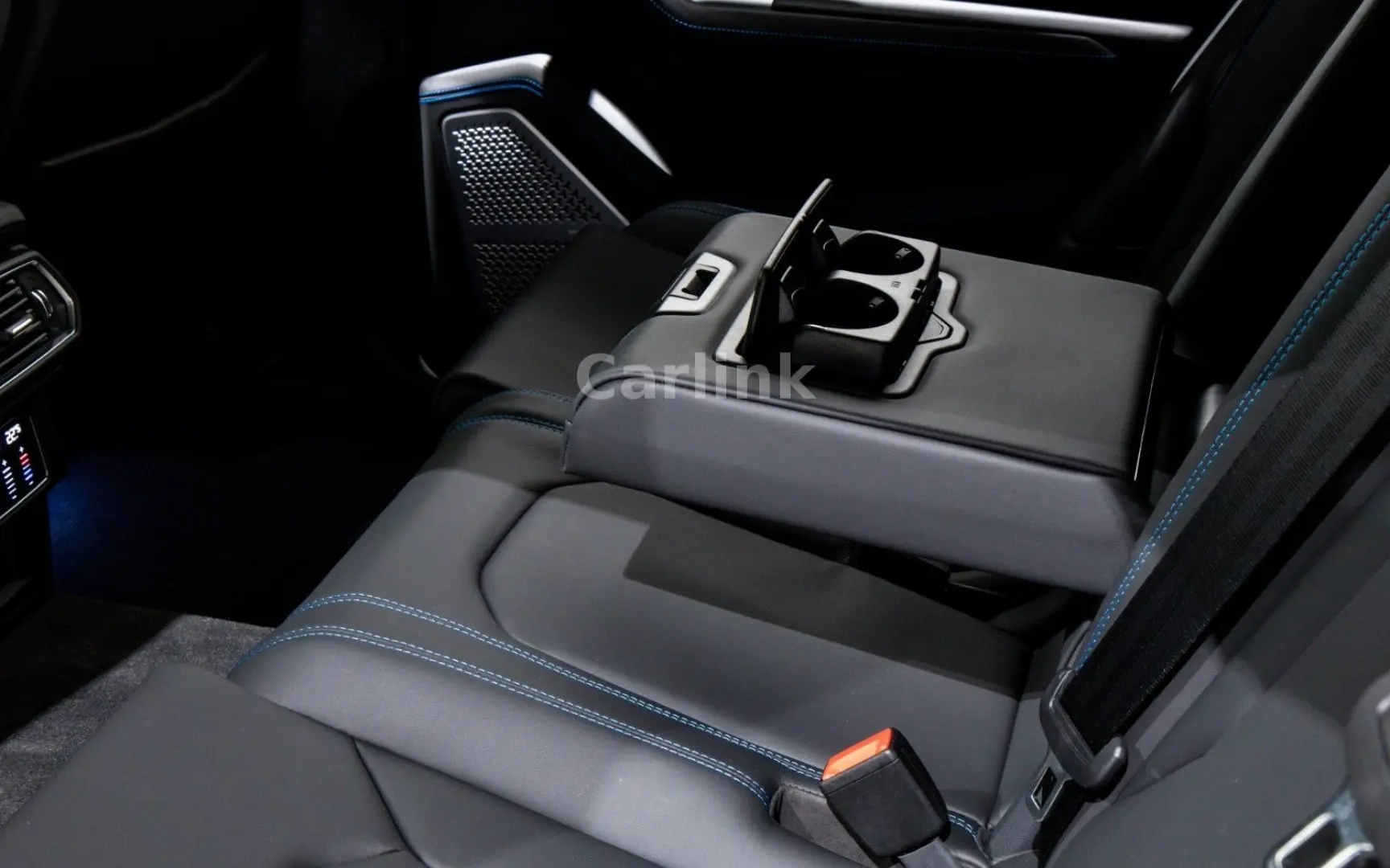 Urus S - BLU ELEOS - 4.525KM - B&O - 23