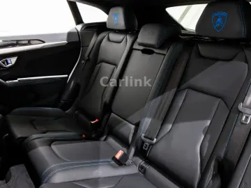Urus S - BLU ELEOS - 4.525KM - B&O - 23