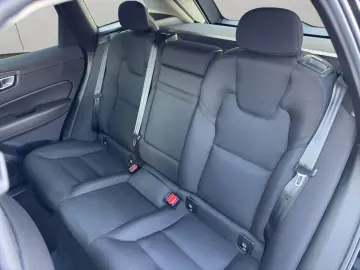 XC60 B4 B Geartronic Momentum Pro