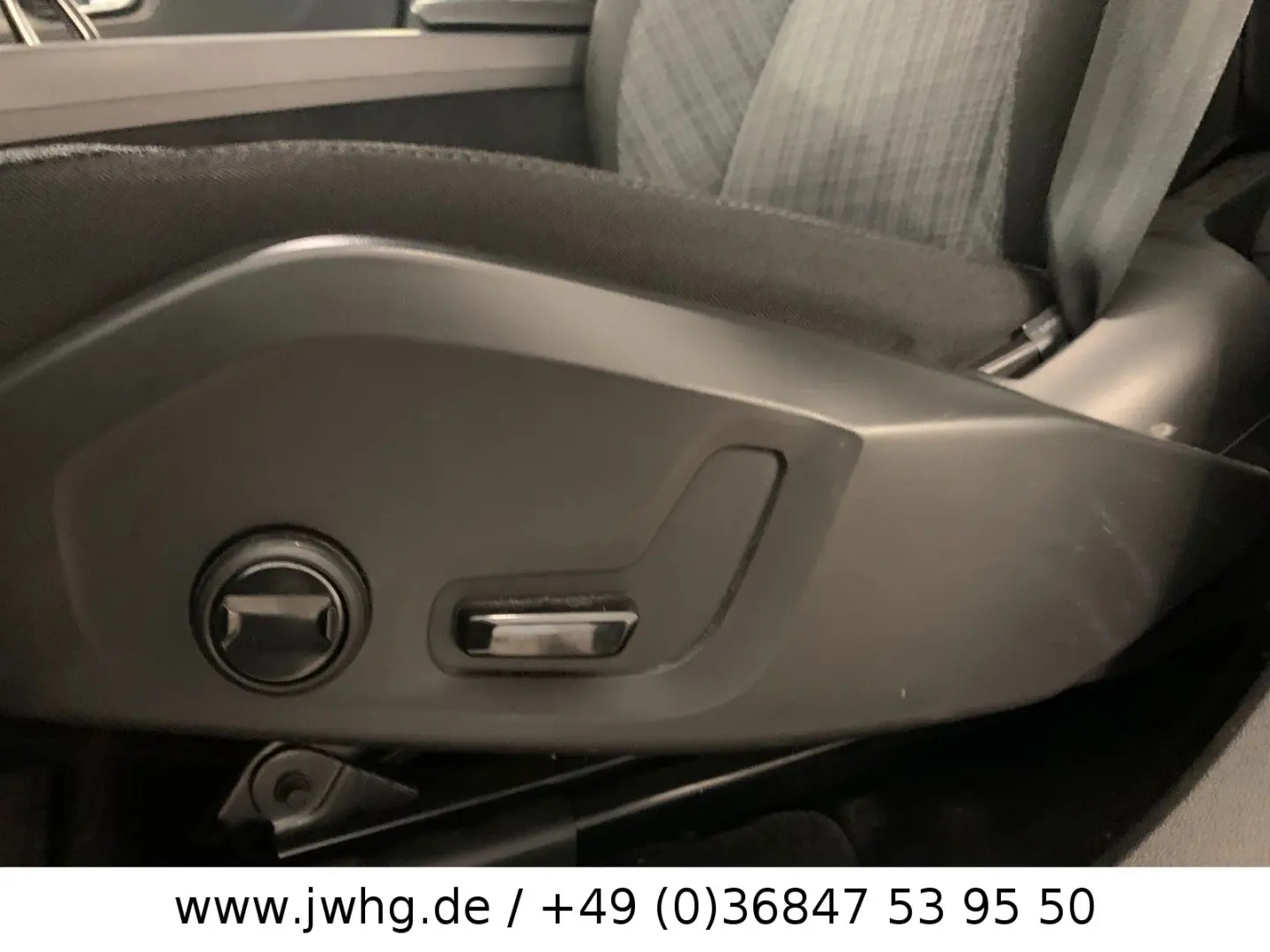 XC60 Core StHz Kam DAB SpurAss 4xSitzHz 19