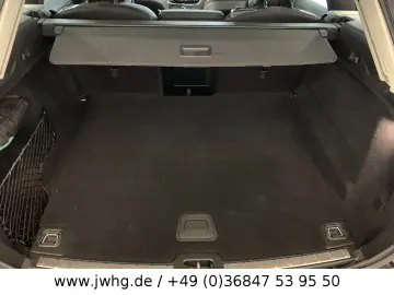 XC60 Core StHz Kam DAB SpurAss 4xSitzHz 19