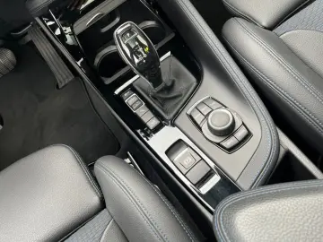 X1 xDrive 20i Aut. M Sport AHK Pano ad.LED 19