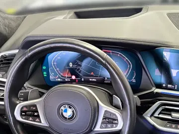 BMW X7 xDrive30d*M Sport*Laser*ACC