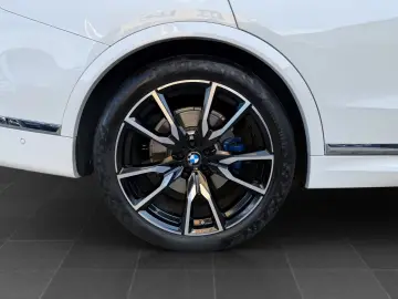 BMW X7 Pachet xDrive 40 d M Sport*Laser