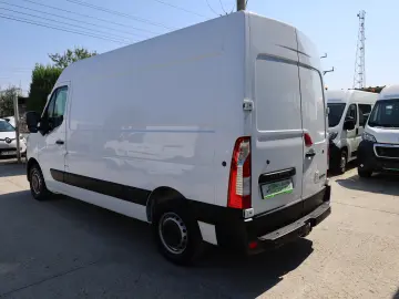 Renault Master L2H2 2.3 DCI 136 CP