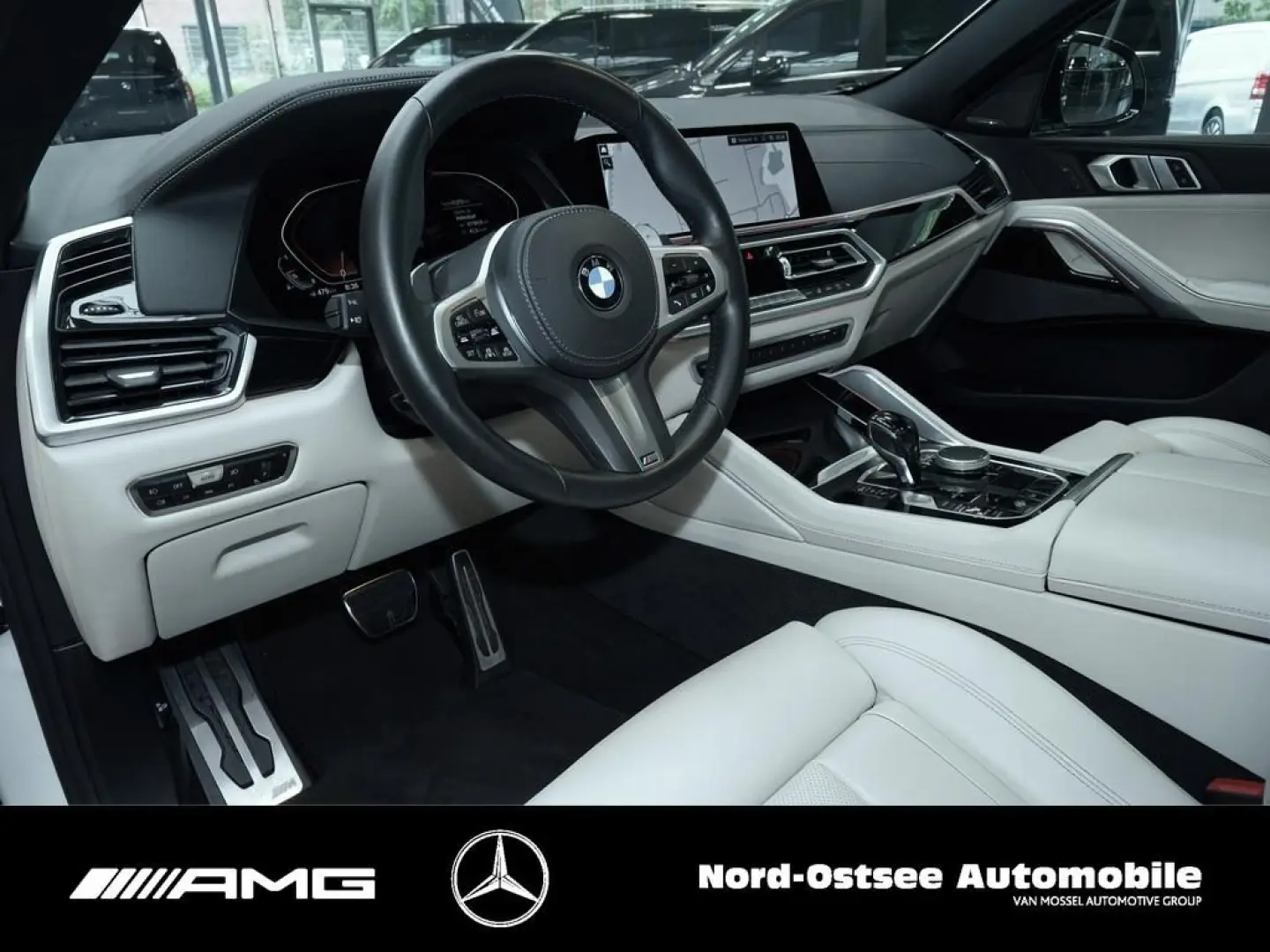 BMW X6 xDrive 40i M SPORT Pano HUD PARKASSIST PDC